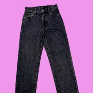 LIKE NEW NO TAG Artizia Denim Forum the marlo high rise size 23